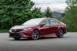 Toyota Camry Hybrid SE 2017 года (NA)